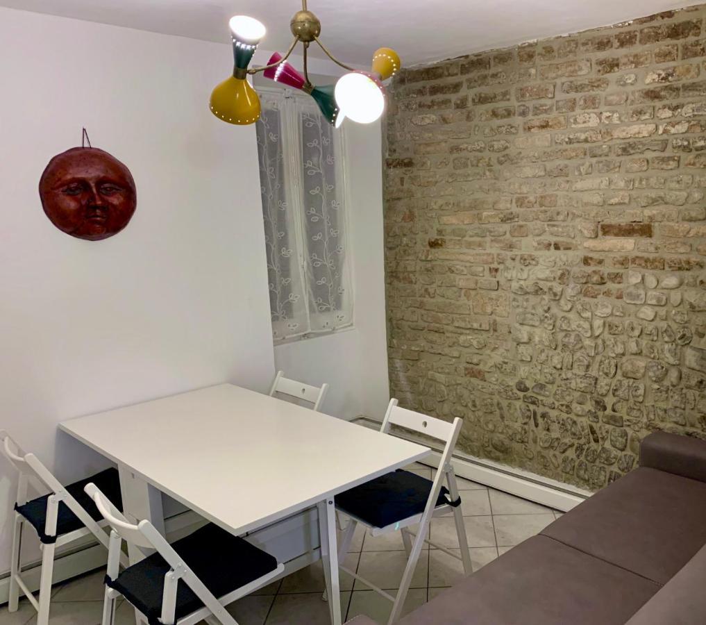 Storico Ombelico Di Parma Apartman Kültér fotó