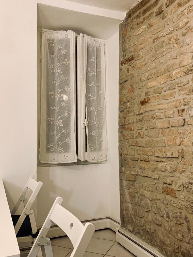 Storico Ombelico Di Parma Apartman Kültér fotó